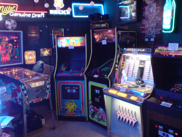 Assorted Arcade Machines